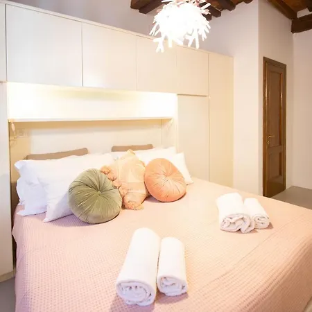 La Corticella Luxury Suite, With Terrace Lucques